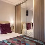 The Chocolets - The Refinery Apartman