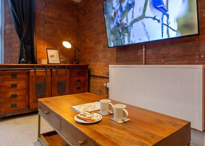 The Chocolets - The Refinery York