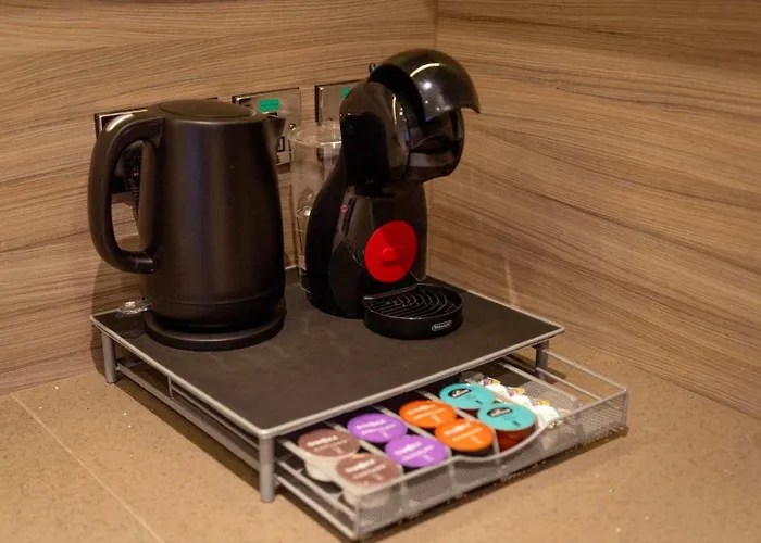 The Chocolets - The Refinery York